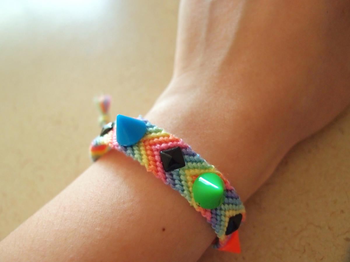 Spikes & Studs Pastel Friendship Bracelets || Rainbow ||
